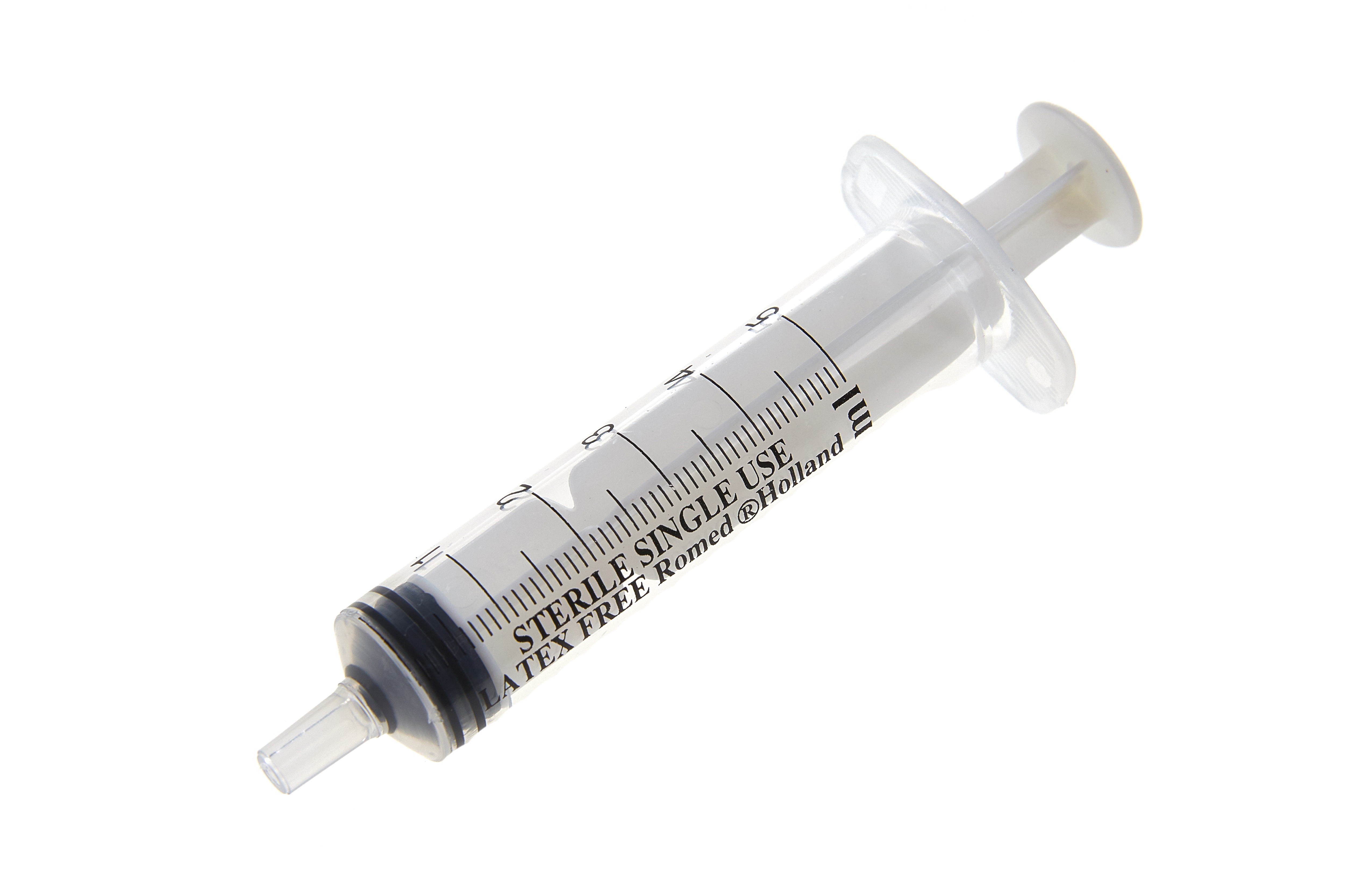 3SYR-5ML Romed 3-part syringes 5ml, without needle, sterile per piece.  24 x 100 pcs = 2.400 pcs in a carton.